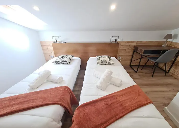 Charm Коимбра