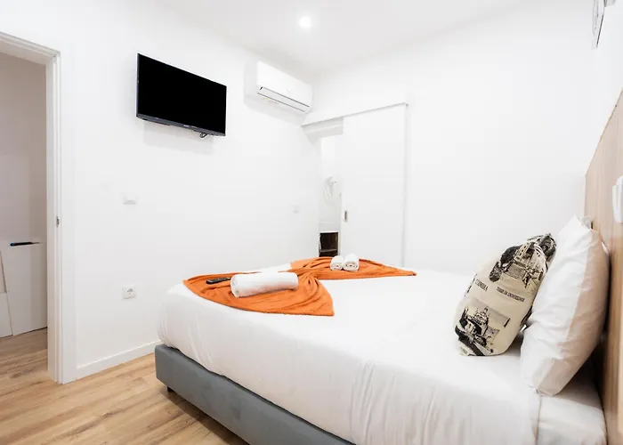 Charm Коимбра