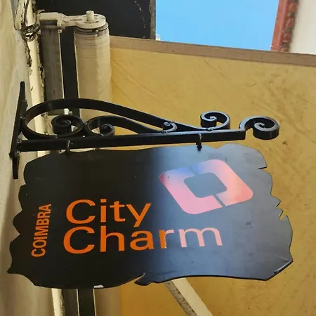 Charm 4*