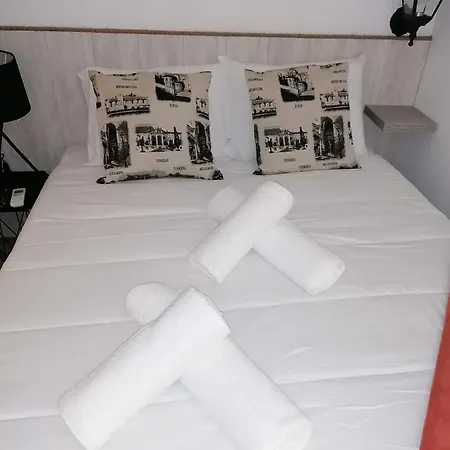 Pensión Charm 4*