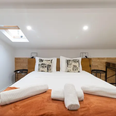 Charm Guest house 4*